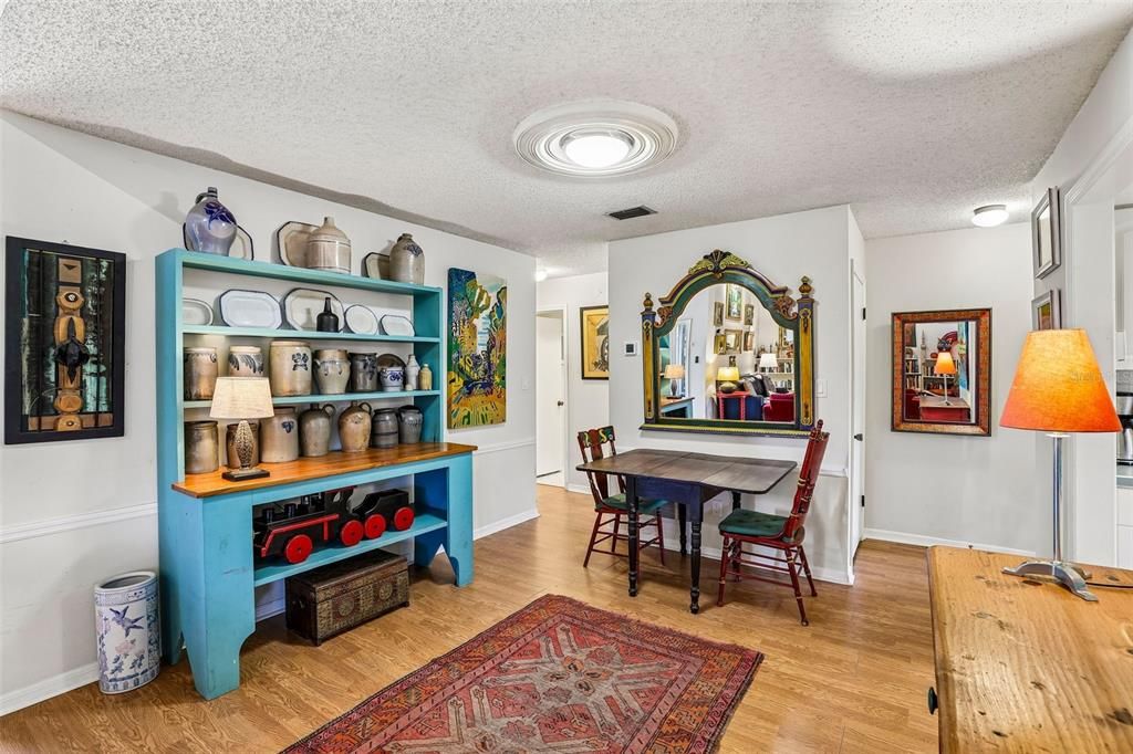 For Sale: $329,000 (3 beds, 2 baths, 1817 Square Feet)