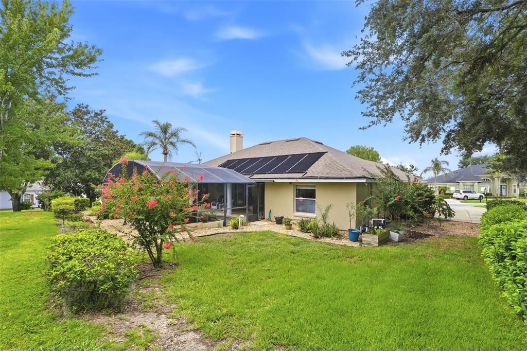 For Sale: $515,000 (3 beds, 2 baths, 2044 Square Feet)