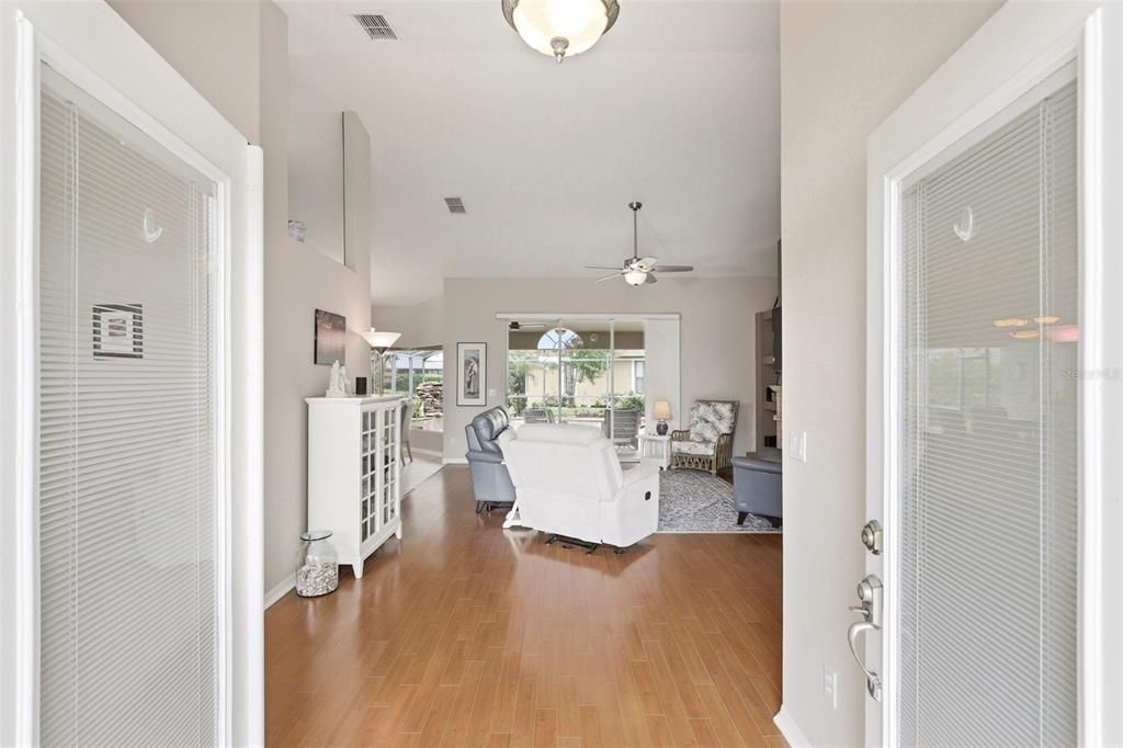 For Sale: $515,000 (3 beds, 2 baths, 2044 Square Feet)