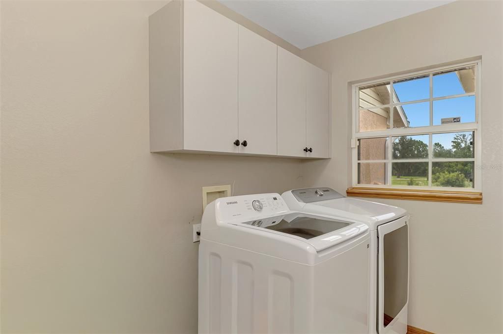 For Sale: $1,875,000 (4 beds, 2 baths, 2269 Square Feet)