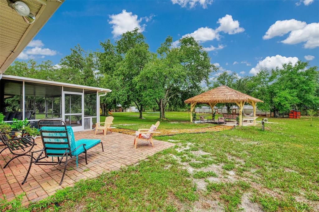 For Sale: $1,875,000 (4 beds, 2 baths, 2269 Square Feet)