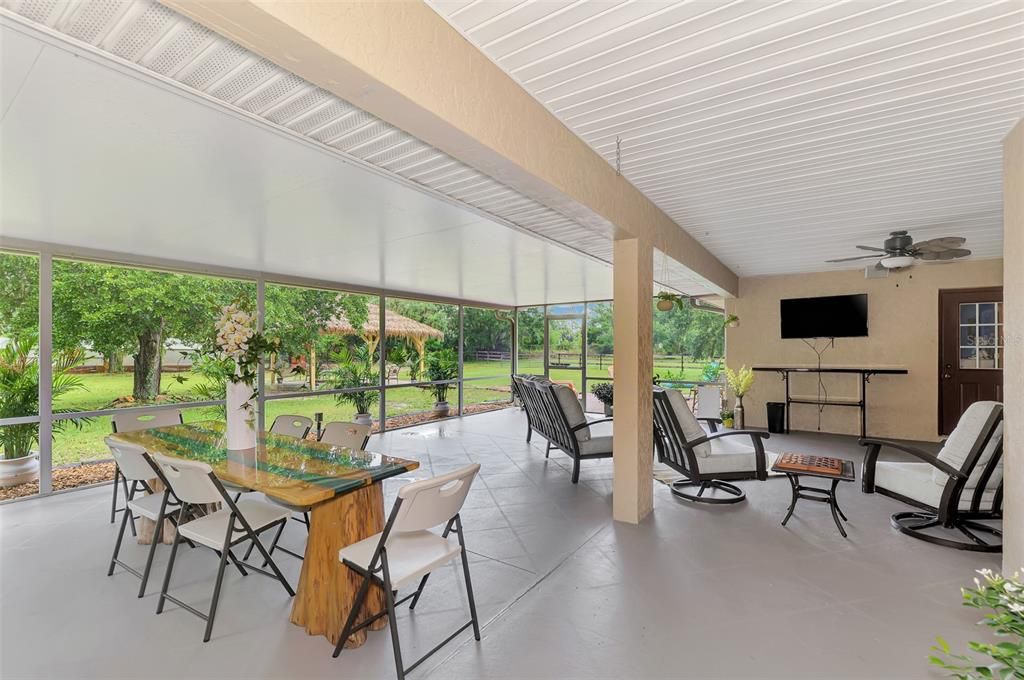 For Sale: $1,875,000 (4 beds, 2 baths, 2269 Square Feet)