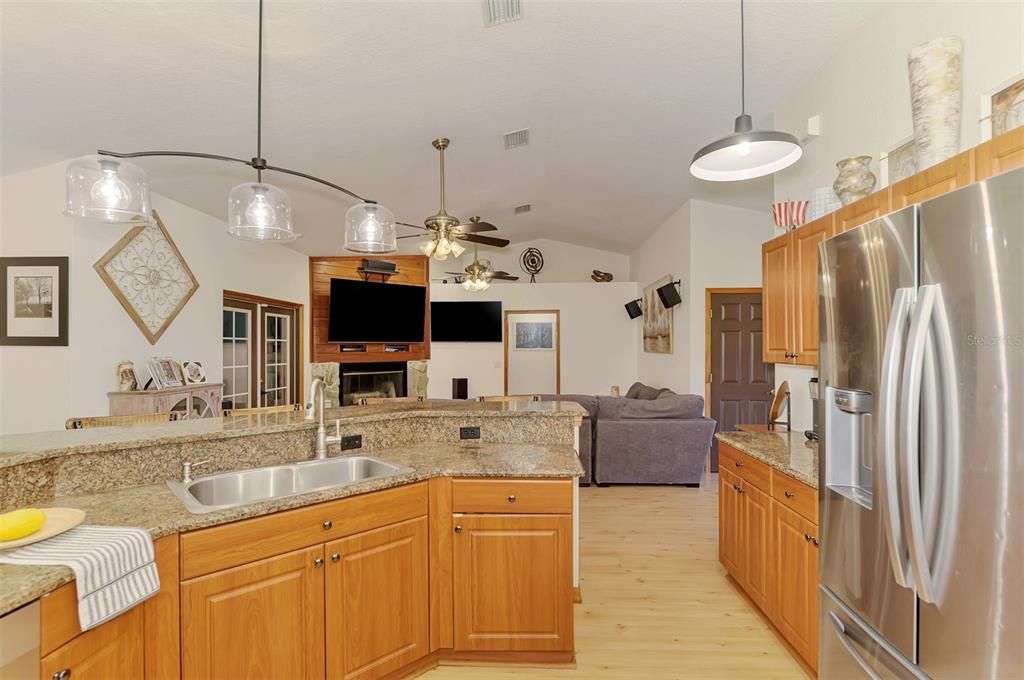 For Sale: $1,875,000 (4 beds, 2 baths, 2269 Square Feet)