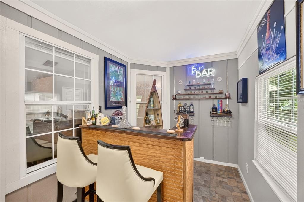 For Sale: $354,900 (3 beds, 2 baths, 1916 Square Feet)