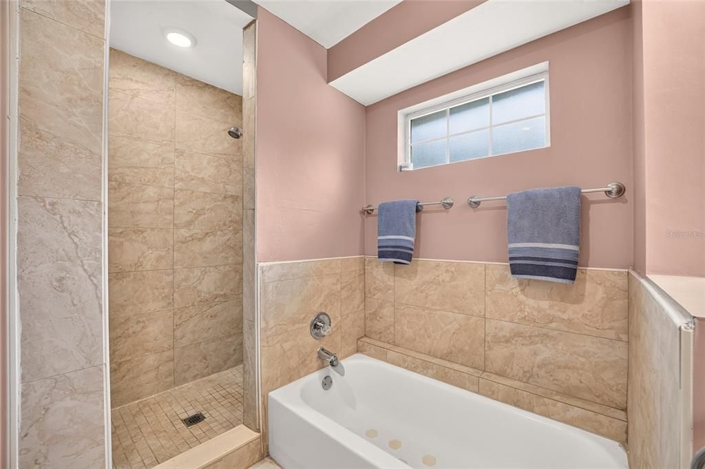 For Sale: $354,900 (3 beds, 2 baths, 1916 Square Feet)