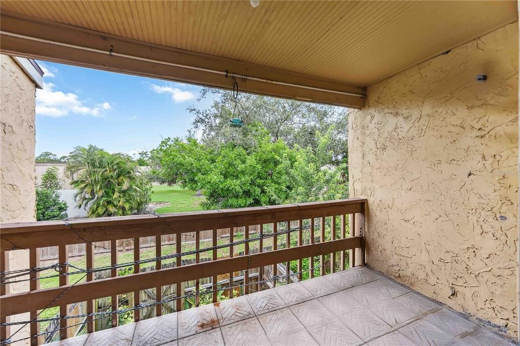 For Sale: $175,000 (2 beds, 2 baths, 1020 Square Feet)
