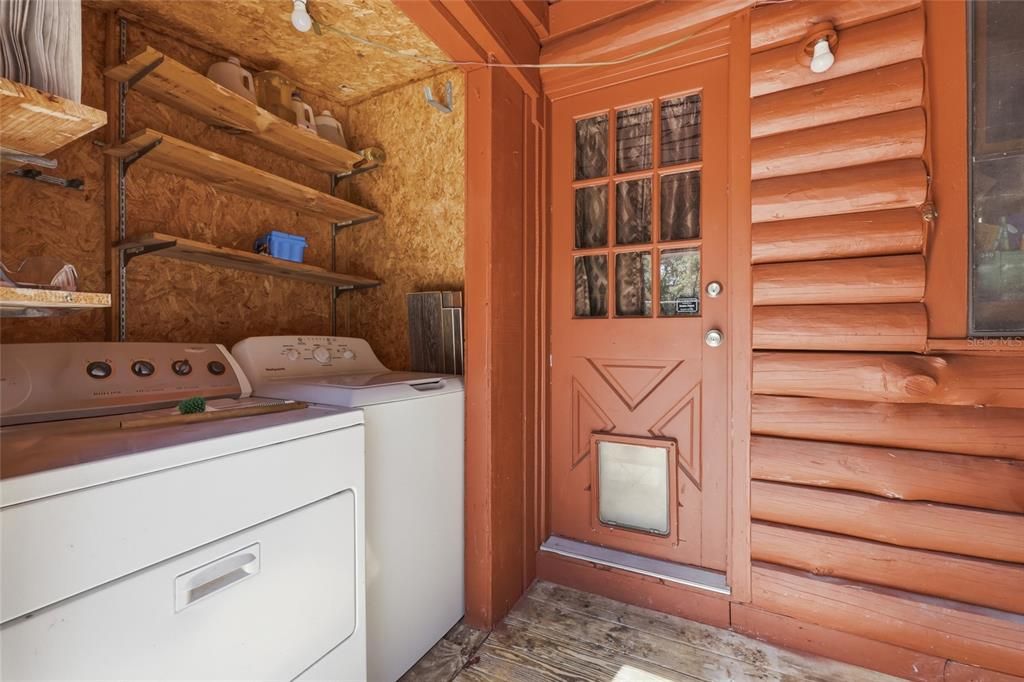 На продажу: $349,900 (3 спален, 1 ванн, 1695 Квадратных фут)
