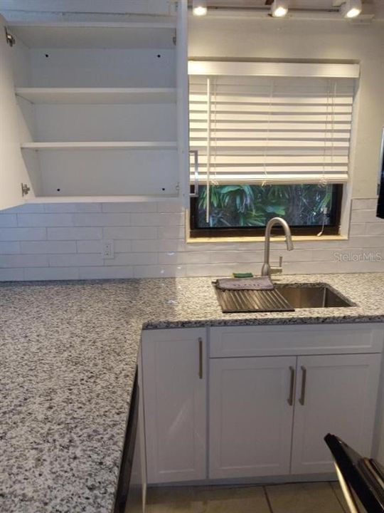 В аренду: $1,675 (1 спален, 1 ванн, 500 Квадратных фут)