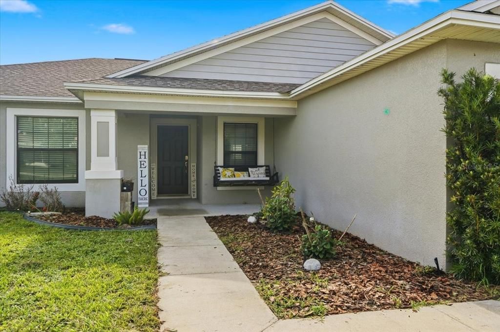 For Sale: $339,995 (3 beds, 2 baths, 1834 Square Feet)