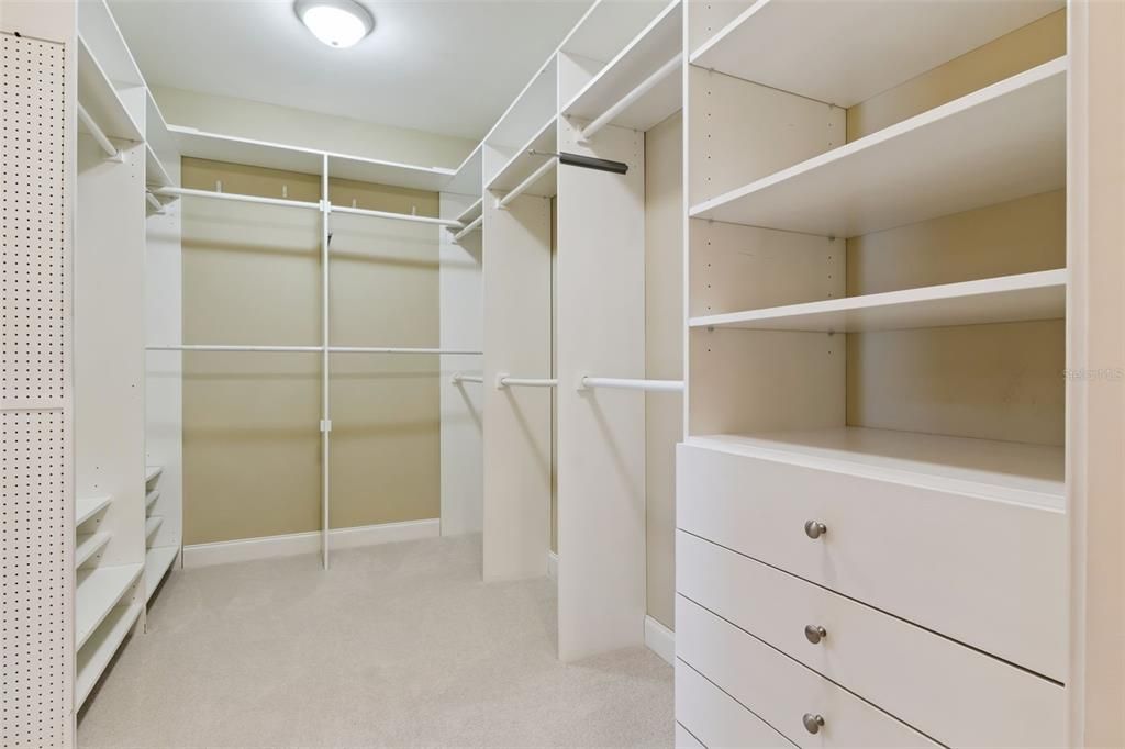 На продажу: $1,150,000 (3 спален, 3 ванн, 4789 Квадратных фут)