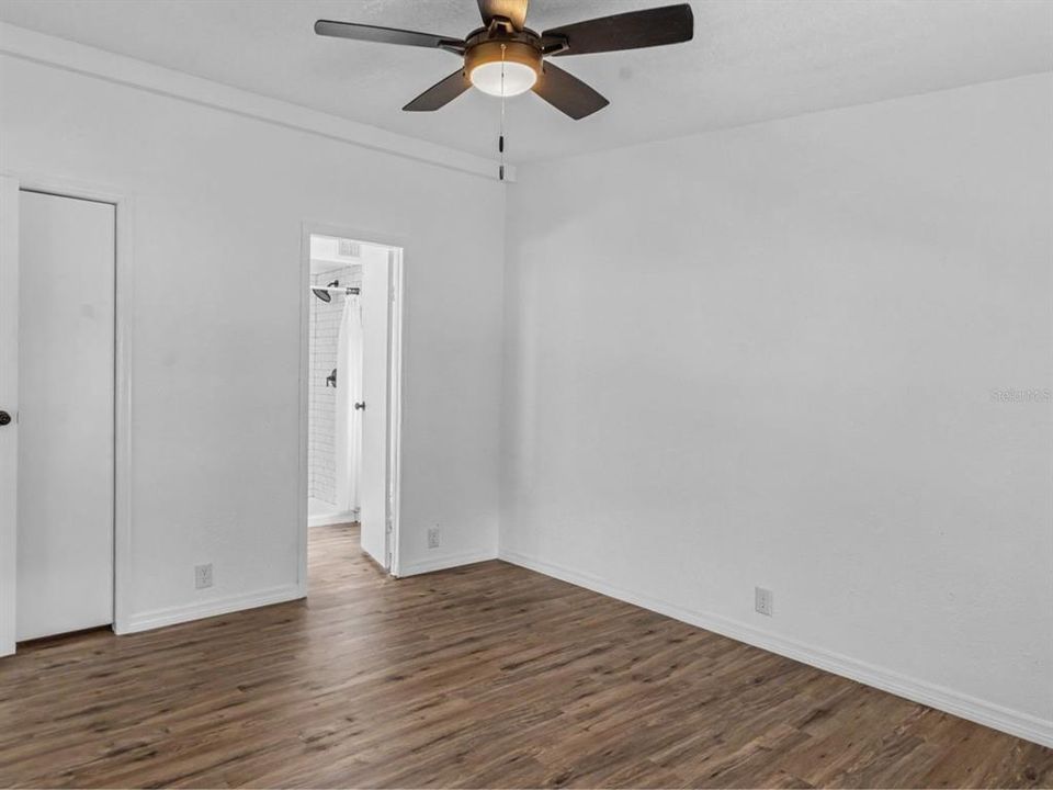 Activo con contrato: $209,900 (3 camas, 2 baños, 1134 Pies cuadrados)