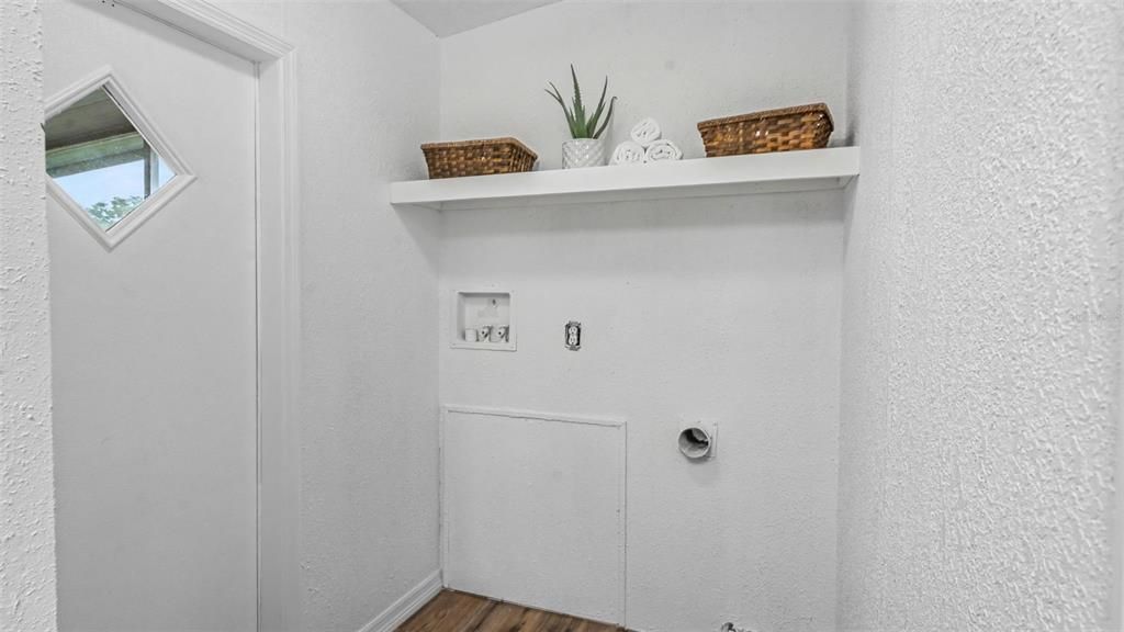 Activo con contrato: $209,900 (3 camas, 2 baños, 1134 Pies cuadrados)