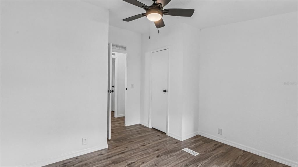 Activo con contrato: $209,900 (3 camas, 2 baños, 1134 Pies cuadrados)