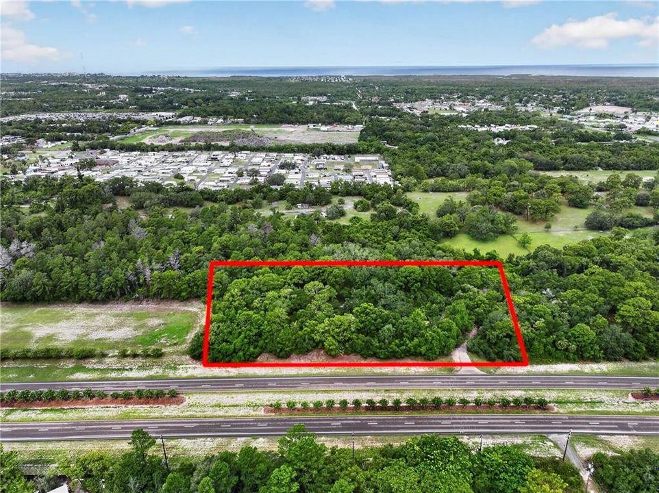 待售: $329,000 (1.57 acres)