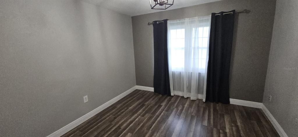 For Rent: $2,550 (2 beds, 2 baths, 1379 Square Feet)