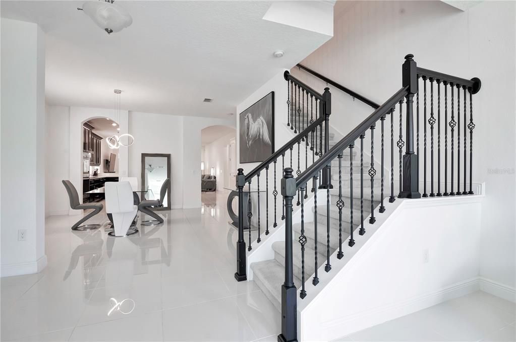 На продажу: $649,990 (6 спален, 4 ванн, 3724 Квадратных фут)