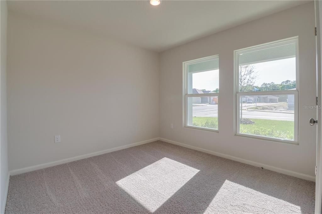 For Rent: $2,200 (4 beds, 2 baths, 1662 Square Feet)