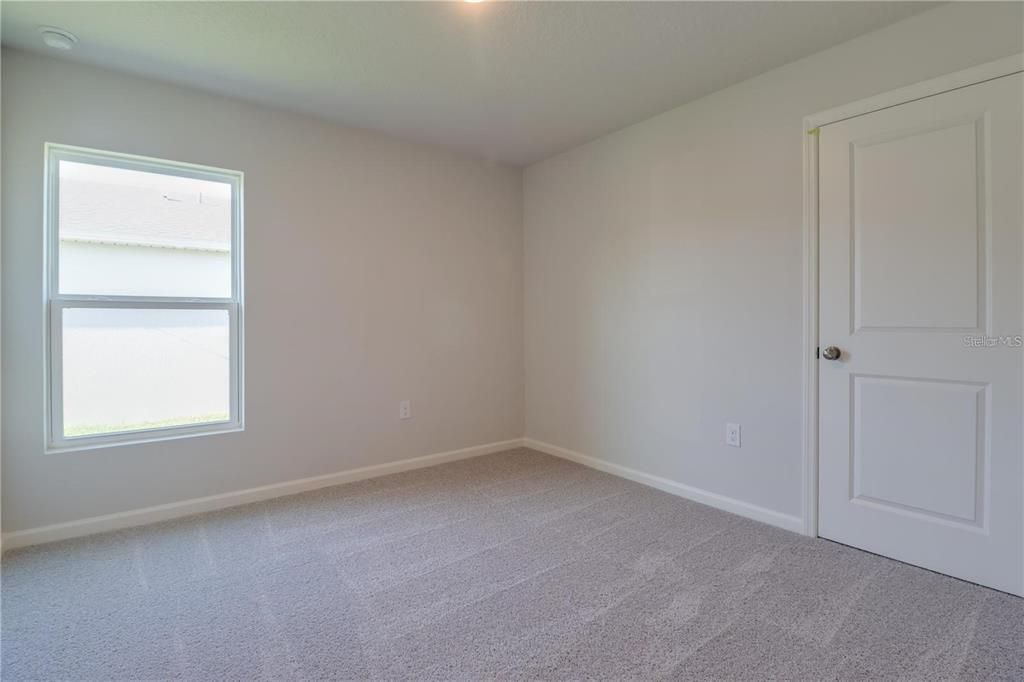 For Rent: $2,200 (4 beds, 2 baths, 1662 Square Feet)