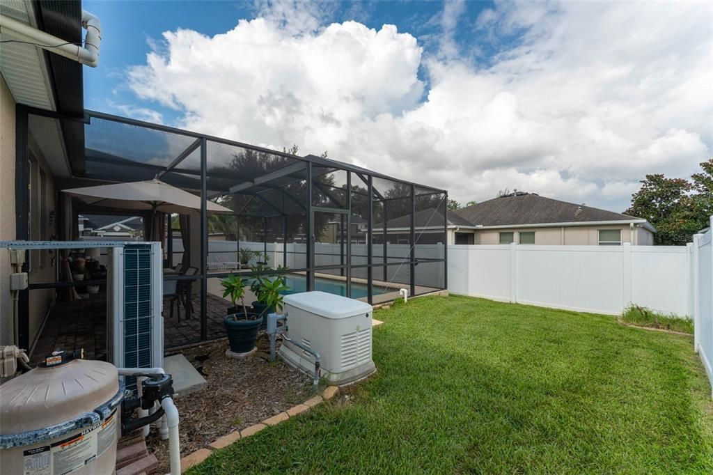 En Venta: $515,000 (3 camas, 2 baños, 2210 Pies cuadrados)