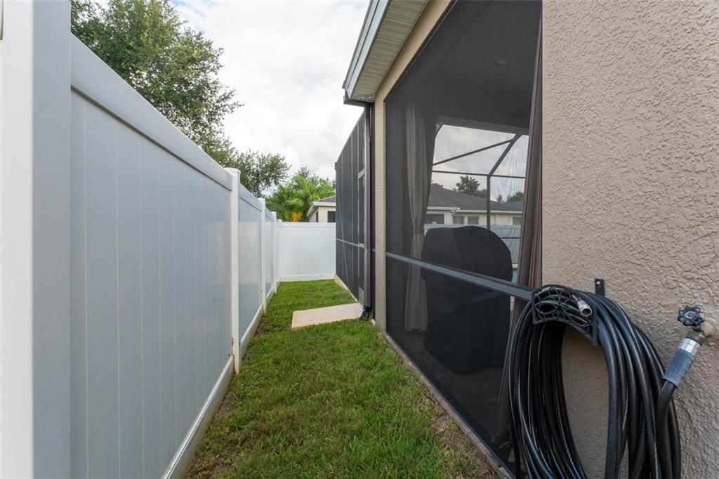 En Venta: $515,000 (3 camas, 2 baños, 2210 Pies cuadrados)