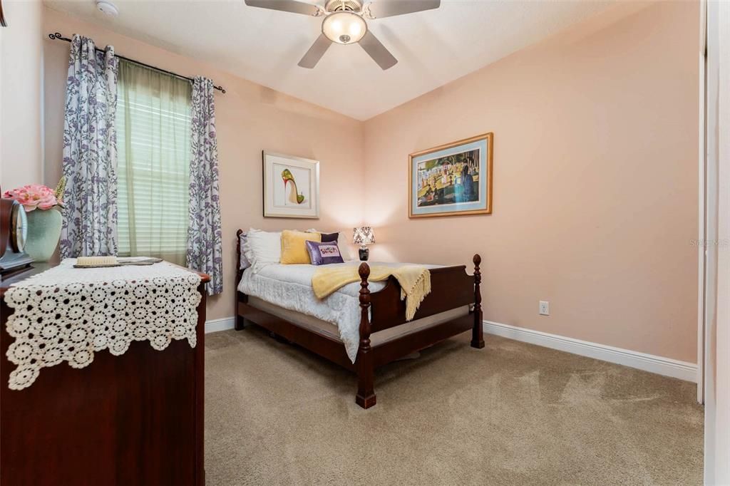En Venta: $515,000 (3 camas, 2 baños, 2210 Pies cuadrados)