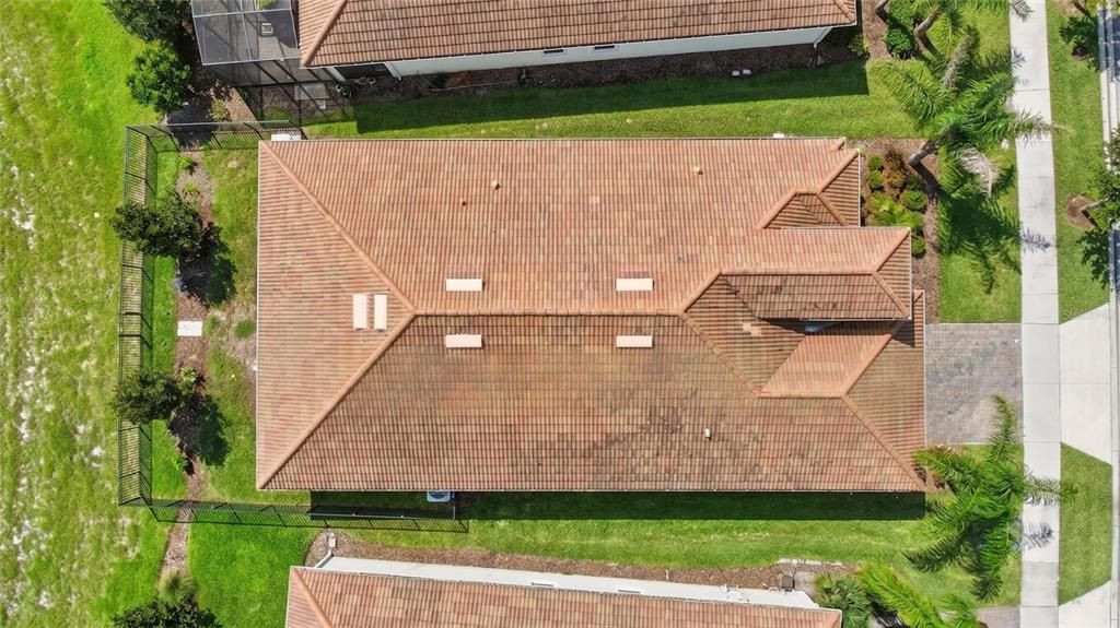 En Venta: $440,000 (4 camas, 2 baños, 2269 Pies cuadrados)