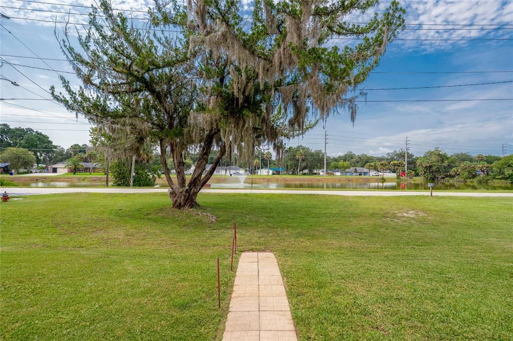 En Venta: $275,000 (3 camas, 2 baños, 1281 Pies cuadrados)