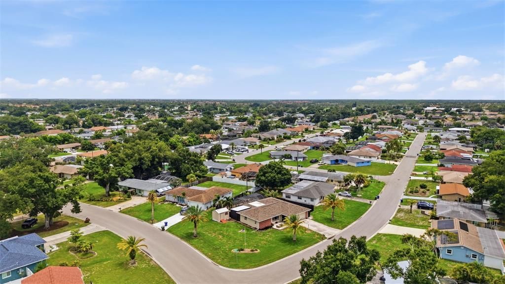 На продажу: $399,000 (2 спален, 2 ванн, 1578 Квадратных фут)