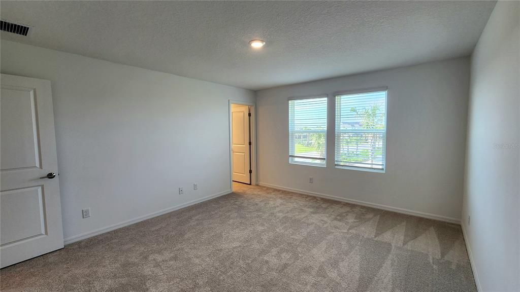 В аренду: $2,450 (3 спален, 2 ванн, 1553 Квадратных фут)