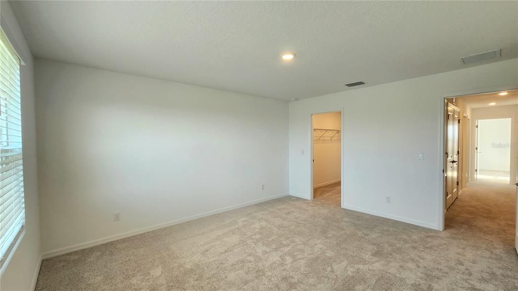 В аренду: $2,450 (3 спален, 2 ванн, 1553 Квадратных фут)