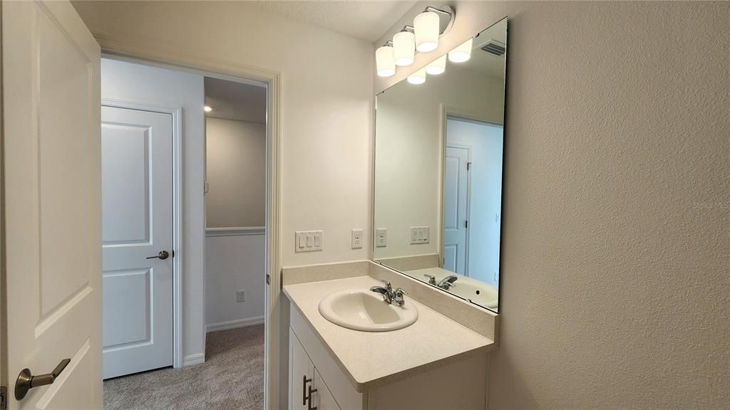 В аренду: $2,450 (3 спален, 2 ванн, 1553 Квадратных фут)