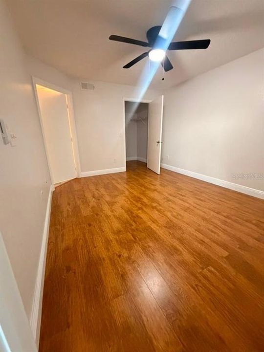 В аренду: $1,700 (2 спален, 2 ванн, 1026 Квадратных фут)
