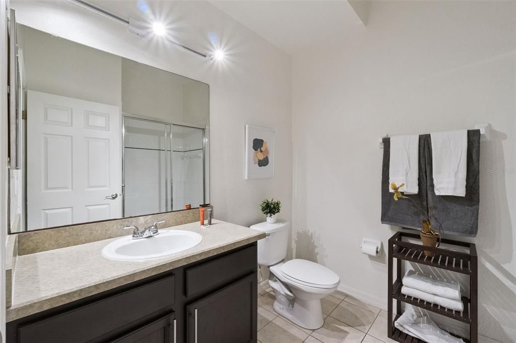En Venta: $223,700 (3 camas, 2 baños, 1227 Pies cuadrados)