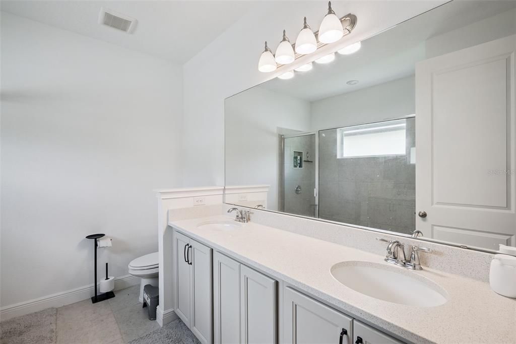 For Sale: $499,000 (4 beds, 2 baths, 2691 Square Feet)