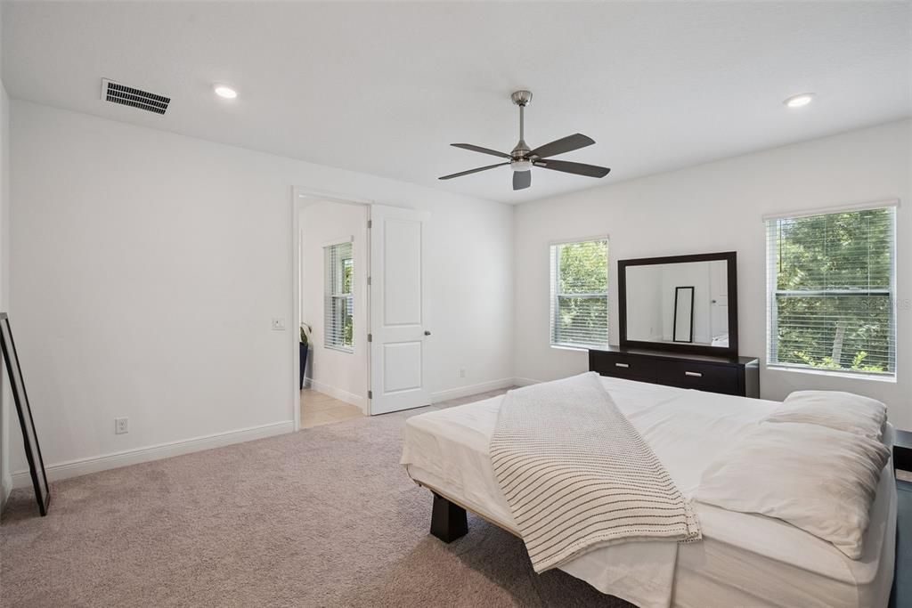 For Sale: $499,000 (4 beds, 2 baths, 2691 Square Feet)