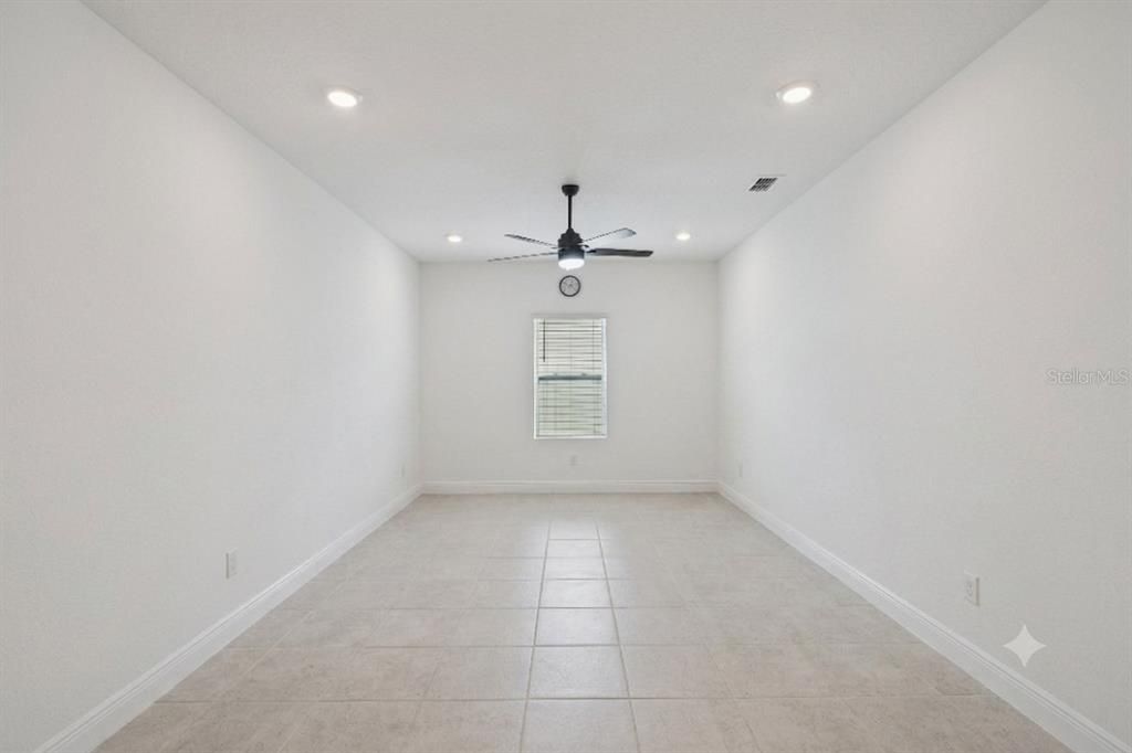 For Sale: $499,000 (4 beds, 2 baths, 2691 Square Feet)