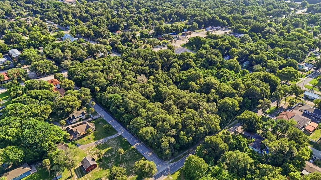 En Venta: $595,000 (7.40 acres)