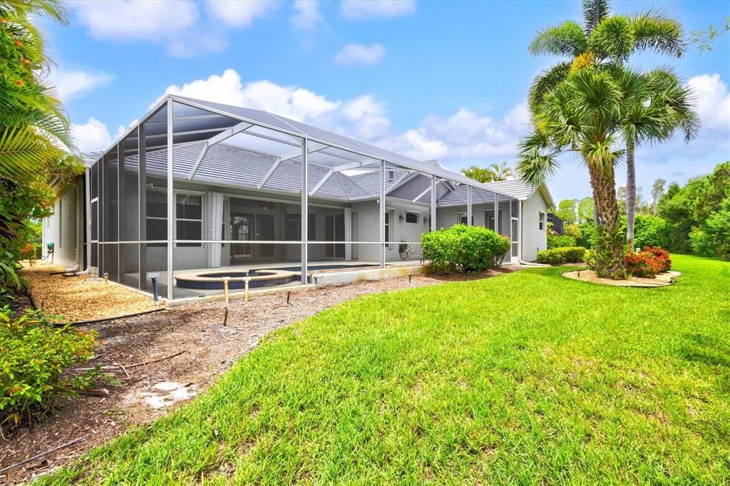 For Sale: $699,900 (4 beds, 3 baths, 2912 Square Feet)