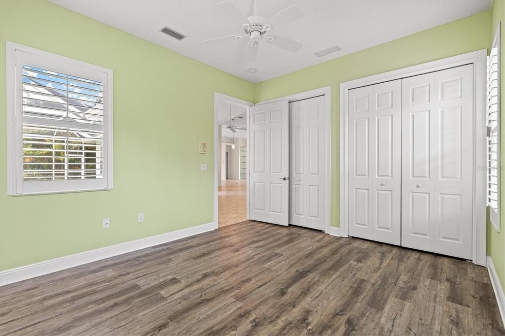 For Sale: $699,900 (4 beds, 3 baths, 2912 Square Feet)
