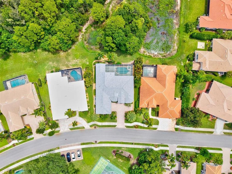 For Sale: $699,900 (4 beds, 3 baths, 2912 Square Feet)