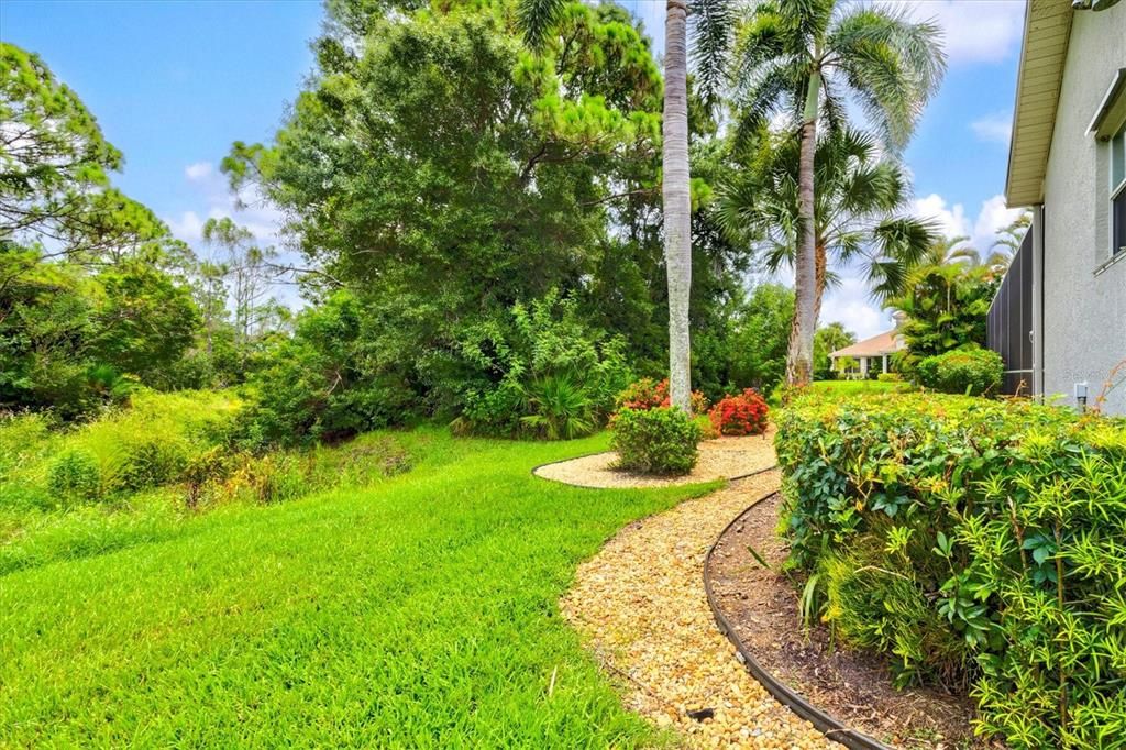 For Sale: $699,900 (4 beds, 3 baths, 2912 Square Feet)