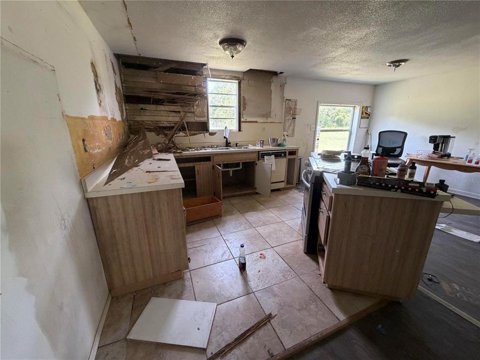 En Venta: $225,000 (3 camas, 1 baños, 1280 Pies cuadrados)