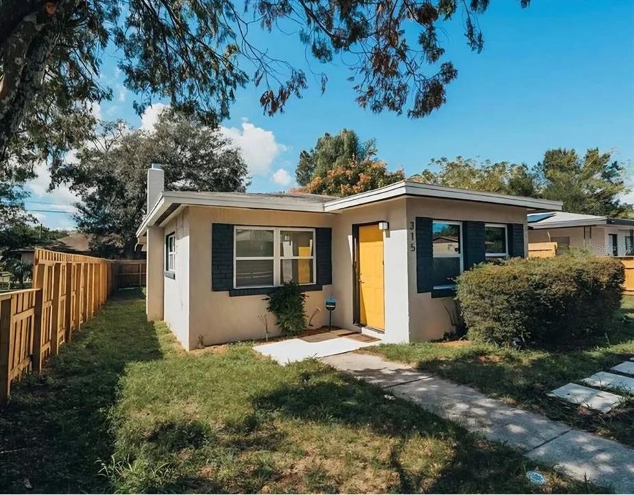 En Venta: $190,000 (2 camas, 1 baños, 1056 Pies cuadrados)