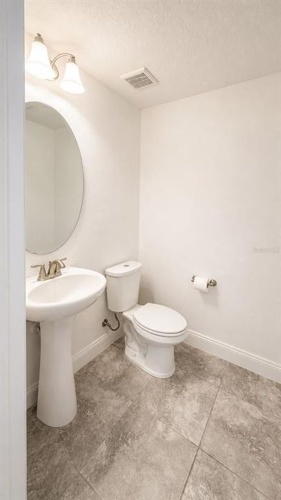 En Venta: $350,000 (3 camas, 2 baños, 1353 Pies cuadrados)