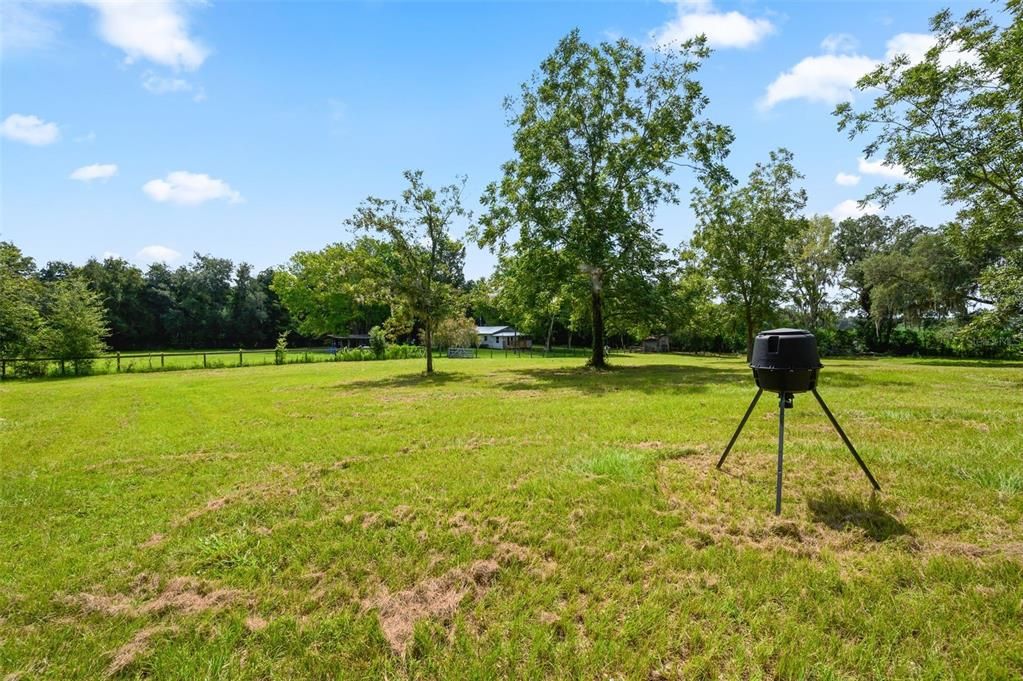 For Sale: $525,900 (3 beds, 2 baths, 1885 Square Feet)