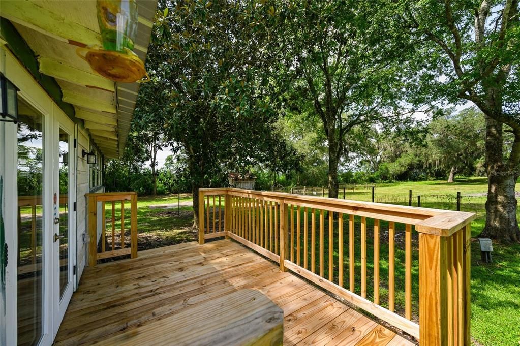 For Sale: $525,900 (3 beds, 2 baths, 1885 Square Feet)