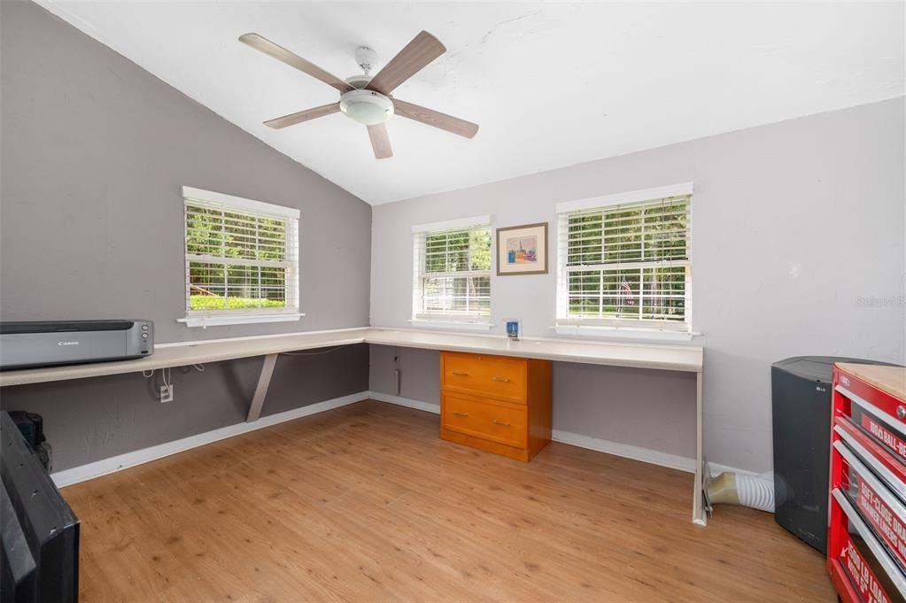 For Sale: $525,900 (3 beds, 2 baths, 1885 Square Feet)
