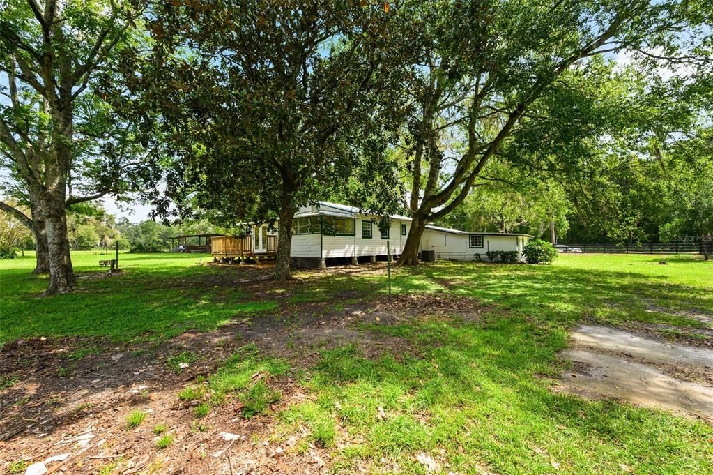 For Sale: $525,900 (3 beds, 2 baths, 1885 Square Feet)
