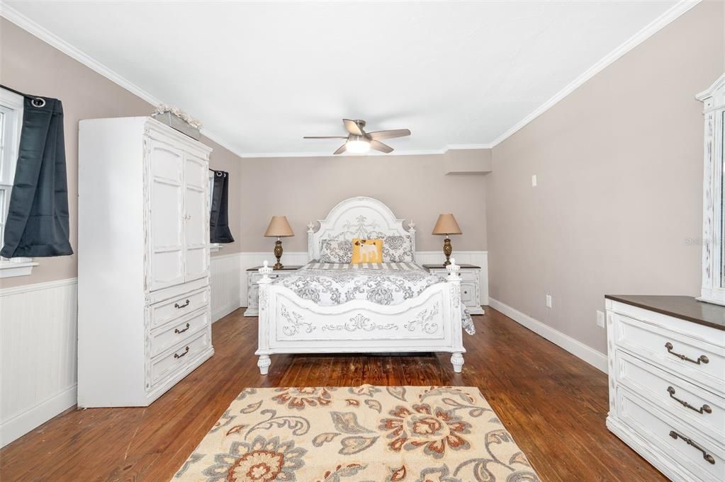 For Sale: $525,900 (3 beds, 2 baths, 1885 Square Feet)