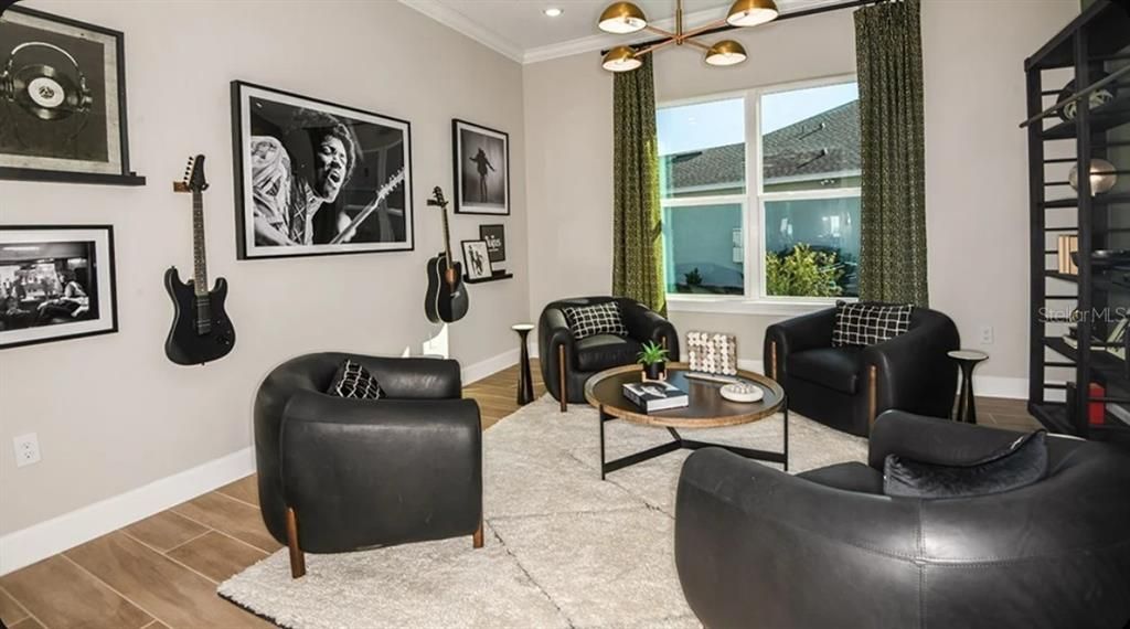 En Venta: $780,715 (3 camas, 3 baños, 3004 Pies cuadrados)
